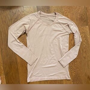 Lululemon Swiftly Tech Long Sleeve Top